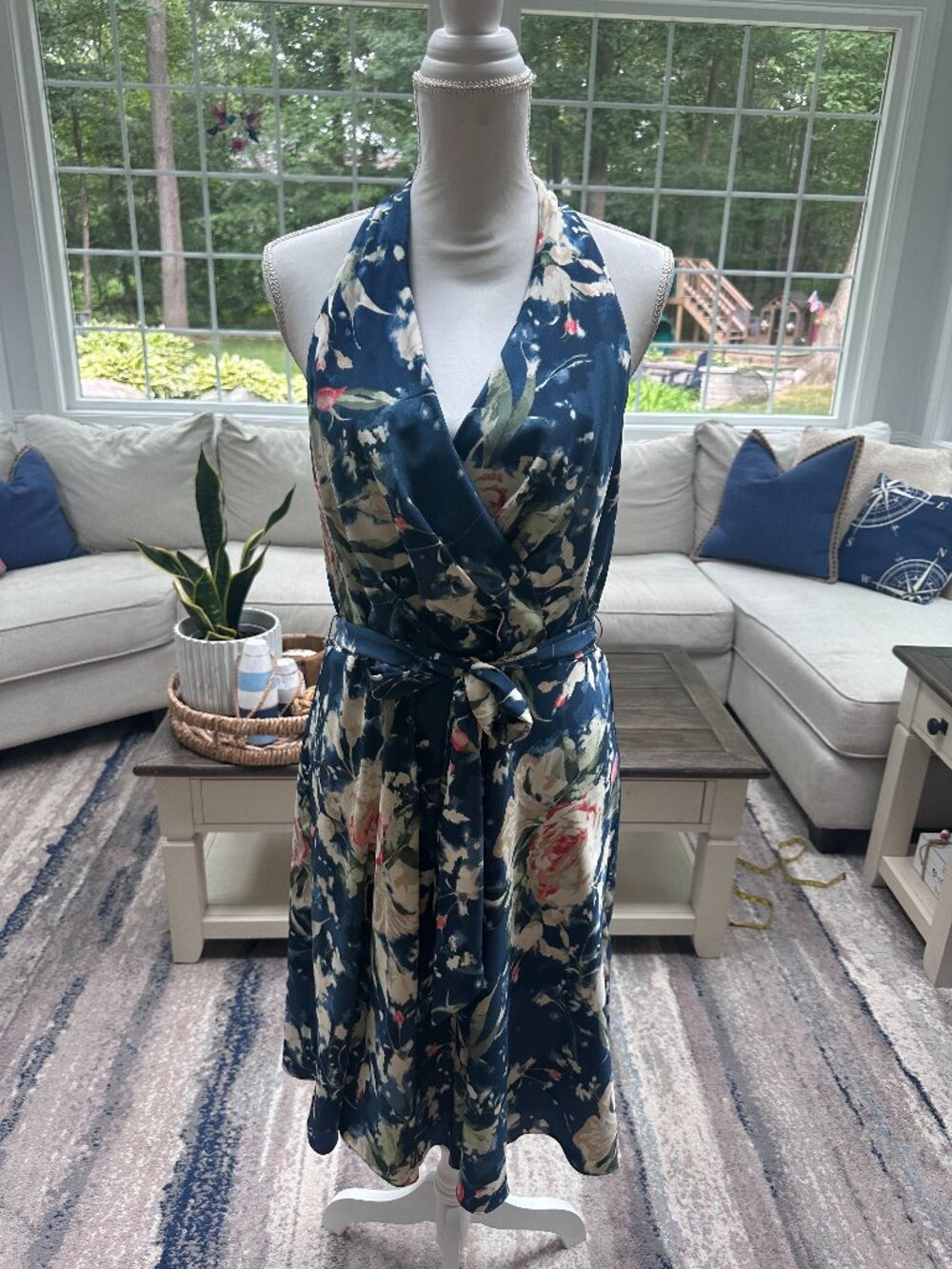 Lauren Ralph Lauren halter v-neck dress size 14